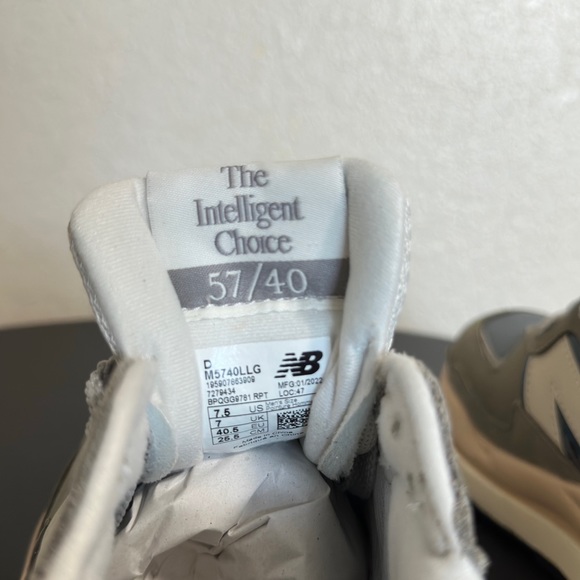 New Balance 57/40 Mens D Vetiver Mallard Blue 2022 Running Shoe Sneakers - Picture 7 of 10